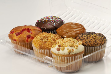 Muffins  decorados con estuche plástico