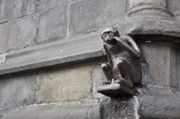 Fototapeta na wymiar Statua Monkey Mons w Belgii