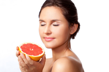 beautiful woman portrait with grapefruit