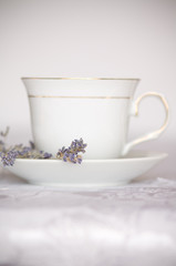 Fototapeta na wymiar tea with lavender
