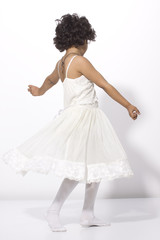 Naklejka premium little dancing girl