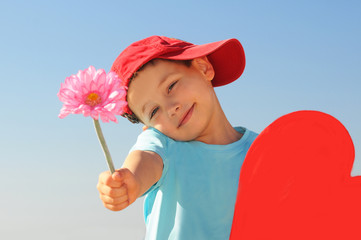 Kind mit Herz