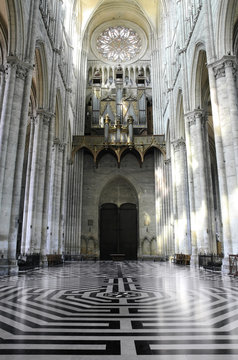 Amiens gothic cathedral labyrinth