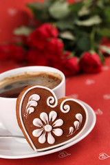 Gingerbread heart and coffee