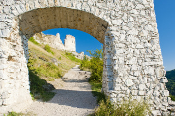 Fototapeta na wymiar ruins of Cachtice Castle, Slovakia