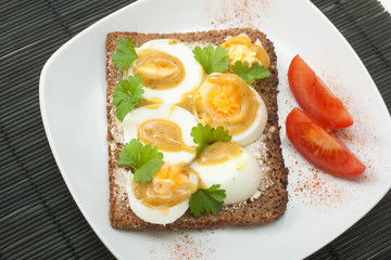 Eierbrot - kalorienarmes Essen