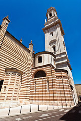 Fototapeta na wymiar facade of the catholic middle ages romanic cathedral, Verona