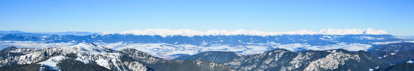 Fototapeta na wymiar Carpathian panorama