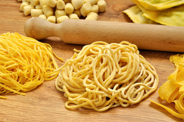 Pici toscani, pasta fresca fatta a mano