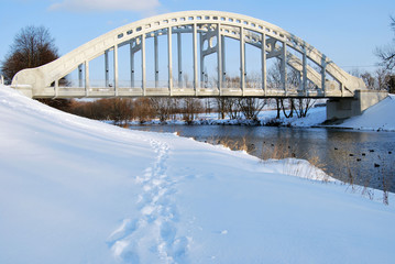ferry-concrete bridge