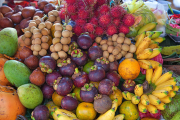 Open air fruit market