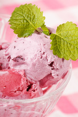 berry ice cream