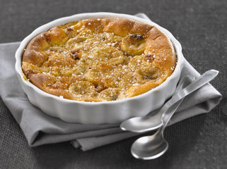 Clafoutis banane-raisins secs