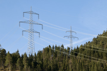 110kV Strom-Leitungsmasten