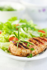 Grilled chicken with salad
