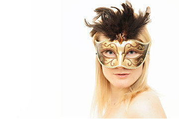 Frau mit venezianischer Maske