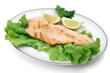 grilled trout and lettuce - trota alla grigllia con insalata