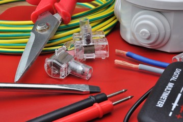 Materiale da elettricista
