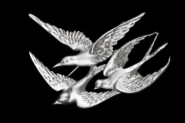 vintage three bird brooch