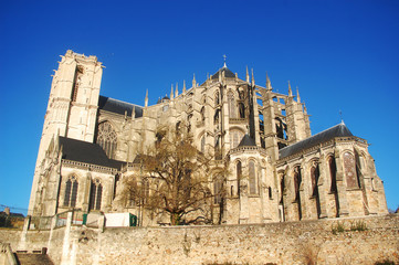 Fototapeta na wymiar Cathedral Saint Julien du Mans