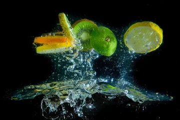 Crédence de cuisine en verre imprimé Éclaboussures deau éclaboussure de fruits