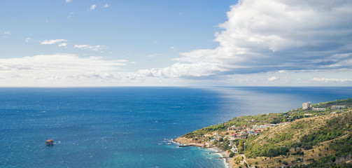 Fototapeta na wymiar Panoramic image of Black Sea shore - Crimea, Ukraine.