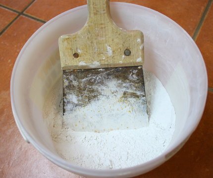 enduit et spatule