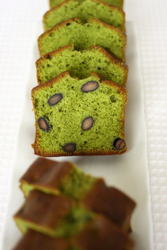 黒豆入り抹茶パウンドケーキ