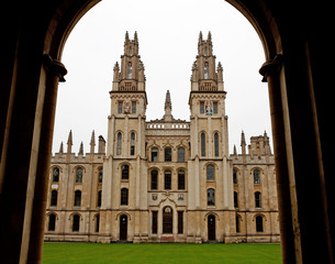 Fototapeta na wymiar All Souls College 1438, Oxford