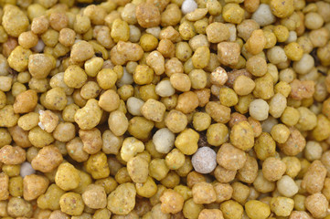 Mineraldünger - mineral fertilizer Körner