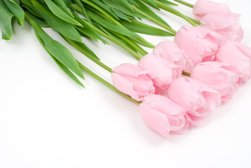 ピンクのチューリップの花束