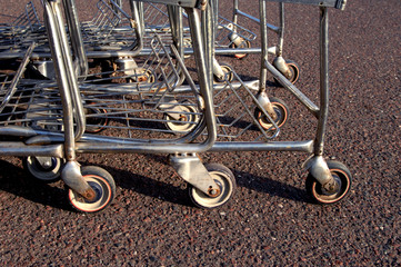 Buggies Much Used at Market