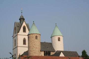 Fototapeta na wymiar Busdorfkirche Paderborn