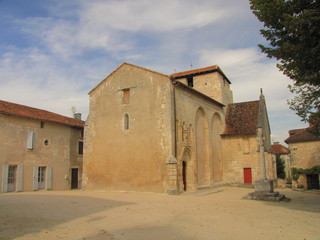 Fototapeta premium Village de la Chapelle Faucher ; Charente, Périgord Vert
