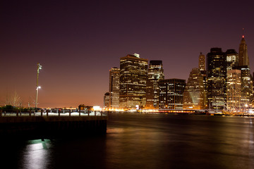 Fototapeta na wymiar Nocny widok z Nowego Jorku