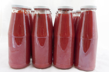 Sauce tomate en bouteille