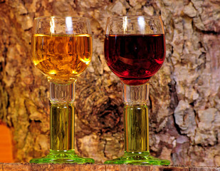 Schnaps Glas Holz Destille