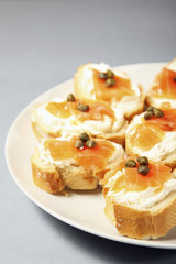 Jewish sanwiches with samlon and capparis