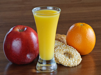 Juice and fruits