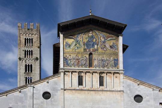 Lucca  - facciata Basilica San Frediano