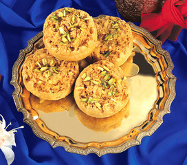 Traditional Unique Puffs