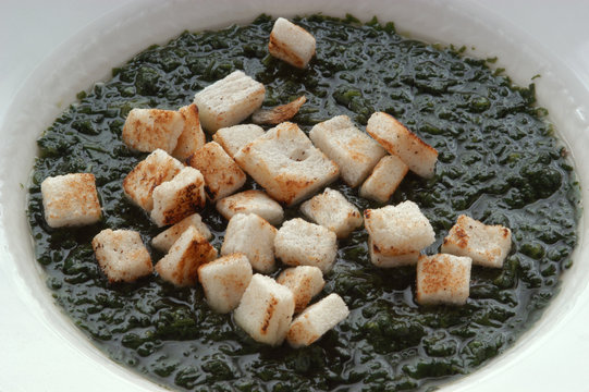 Sopa de espinacas