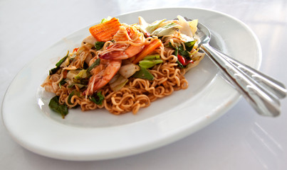 dish of fried noodle with shrimp