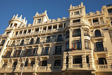 Fototapeta na wymiar Architecture along Gran Via in Madrid