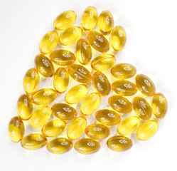 omega-3 pills for your heart - obrazy, fototapety, plakaty