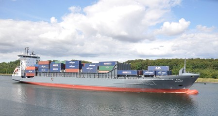 frachtschiff