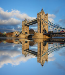 Fototapeta na wymiar Słynny Tower Bridge, London, UK