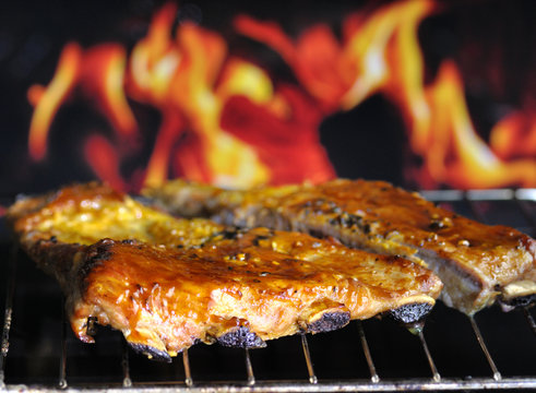 pork ribs on a grill