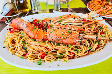 lobster spaghetti with tomato sauce - 30043636