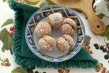 Alfajor de coco y dulce de leche